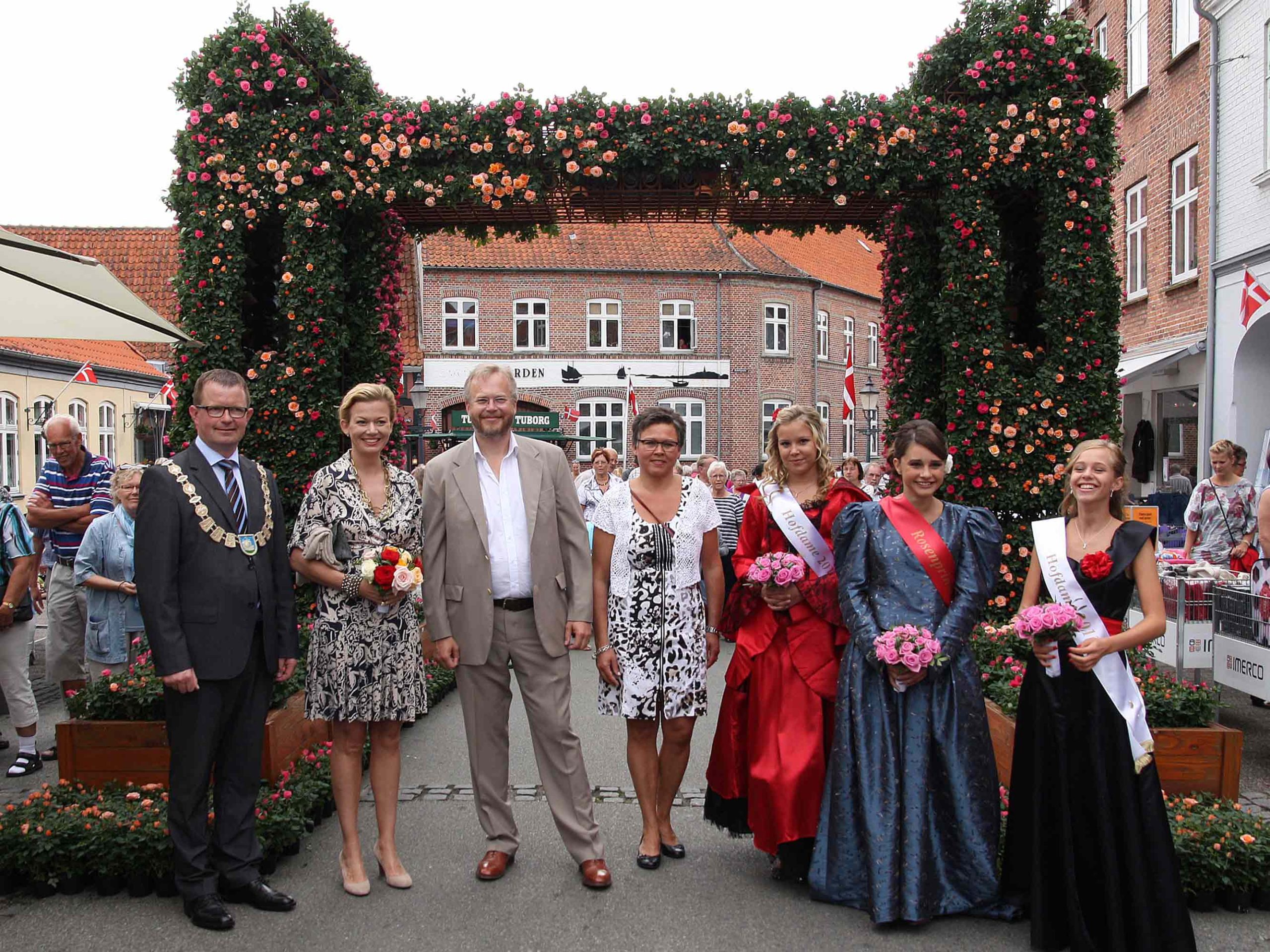 Ahlefeldtparret besøgte Rosenfestivalen på Nordfyn år 2012